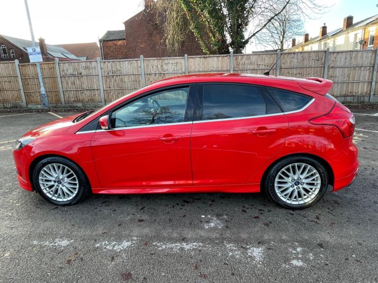  Ford Focus 1.0T EcoBoost Zetec S Euro 5 (s/s) 5dr Petrol Manual
