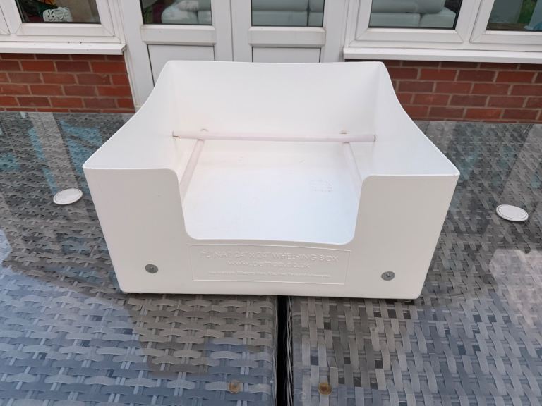 Whelping Box