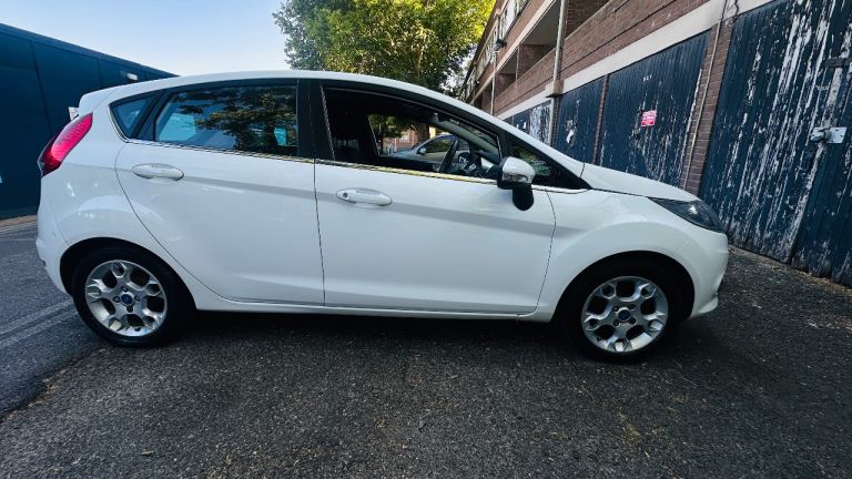 Ford, FIESTA, Hatchback, 2012, Manual, 1399 (CC), 5 doors/only £20 tax for whole year/12+month MOT
