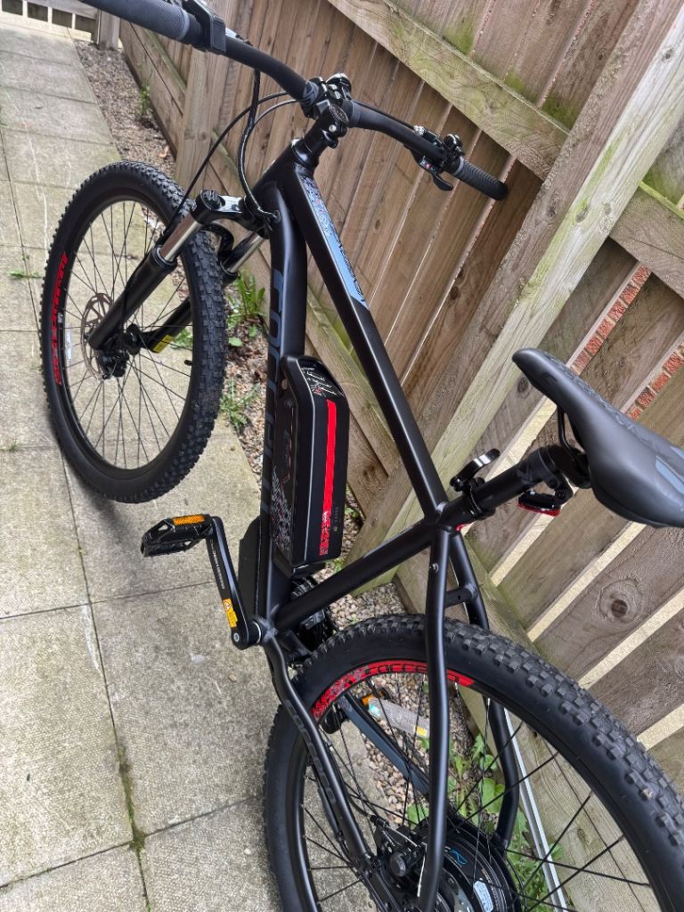 Carrera vengeance E bike 