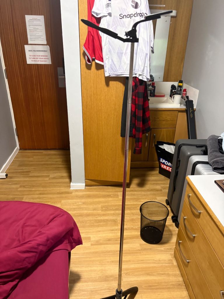 Adjustable Mobile Phone Tripod Stand - Good Condition