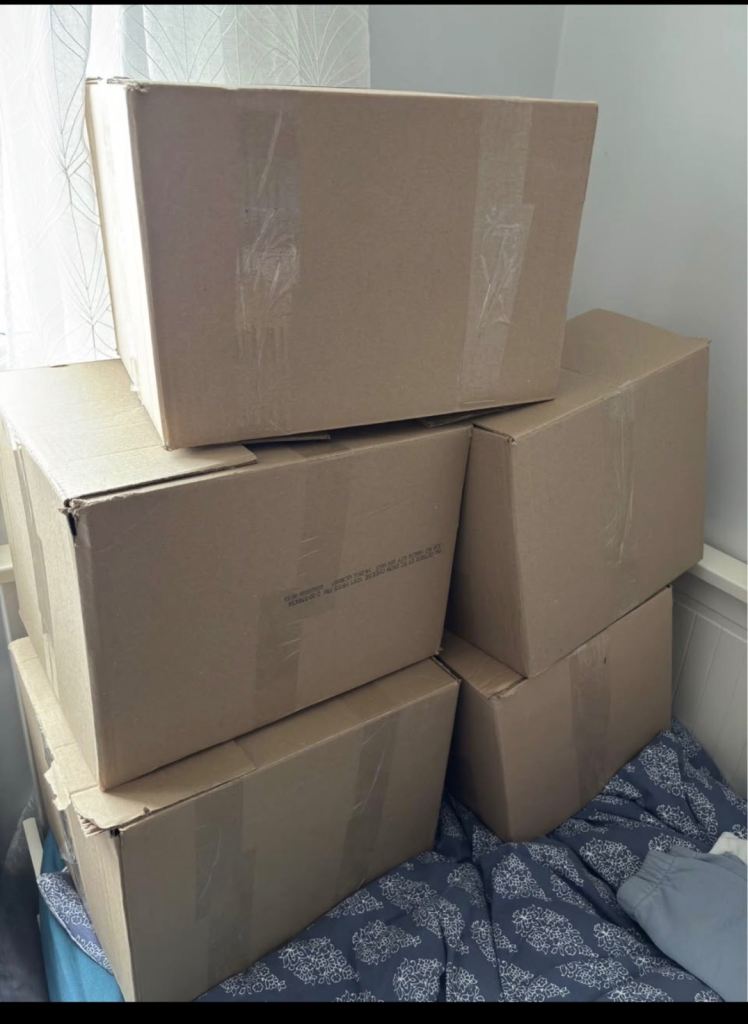4 mystery boxes