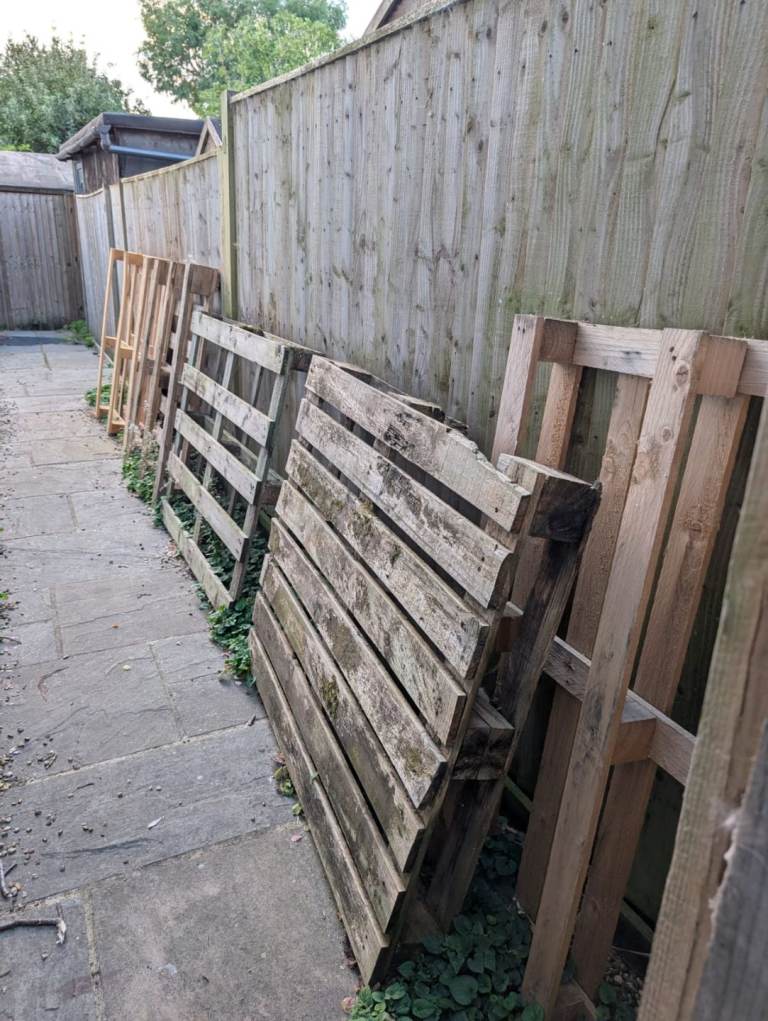 Wooden Pallets – Used Condition, Good for Projects