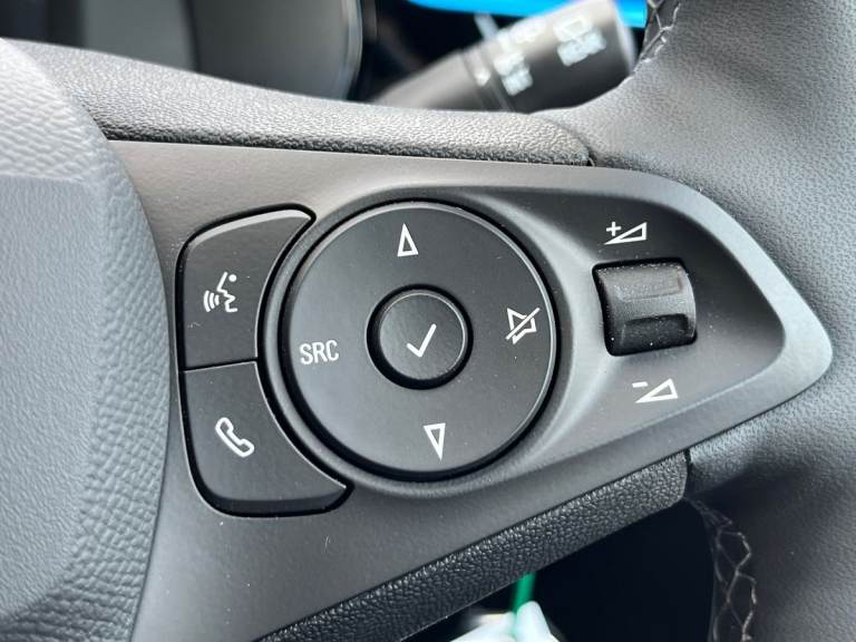  Vauxhall Corsa 1.2 Turbo Yes Hatchback 5dr Petrol Manual Euro 6 s/s 100 Ps