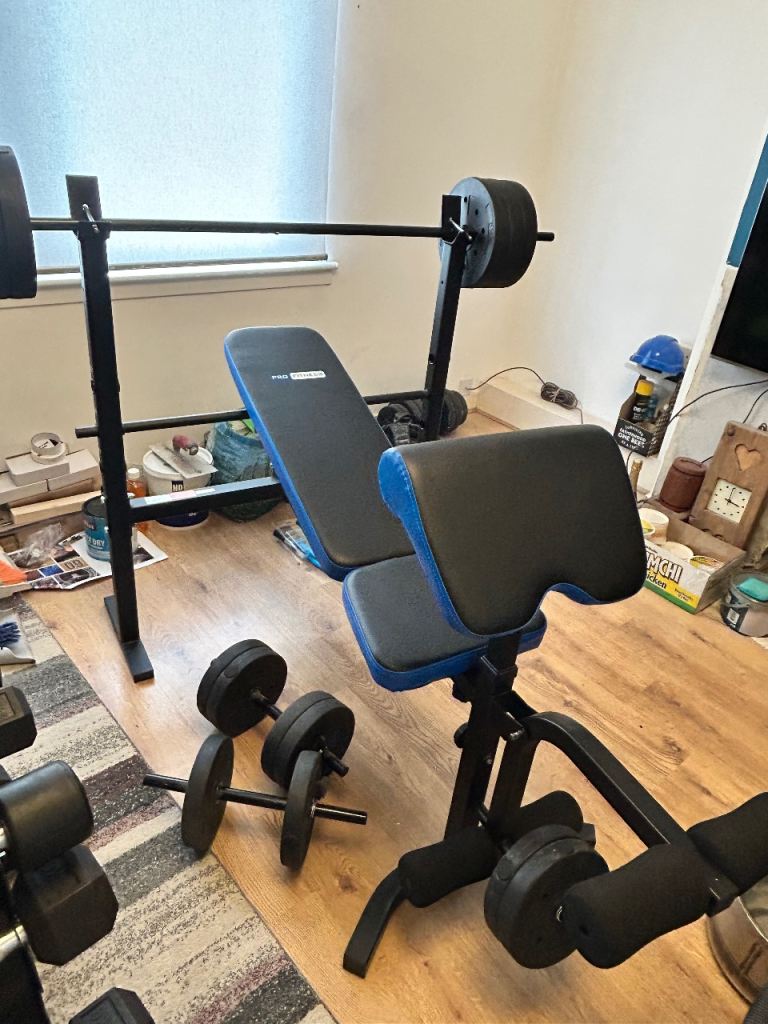 Pro fitness folding work bench with 50kg weights 