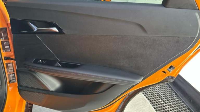 2023 MG MG4 64kWh Trophy Long Range Hatchback 5dr Electric Auto (203 ps) Automatic Hatchback Elec...