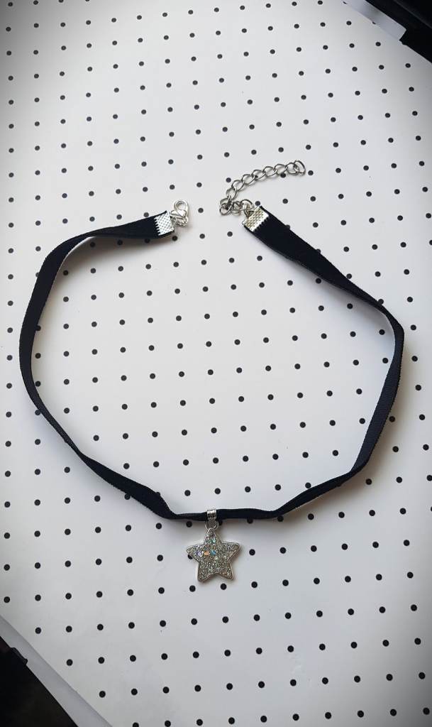  Black velvet choker with glitter star charm Y2K