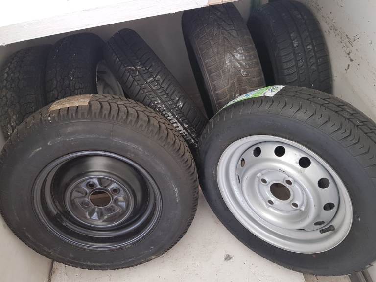 Caravan or trailer spare wheels 155R13