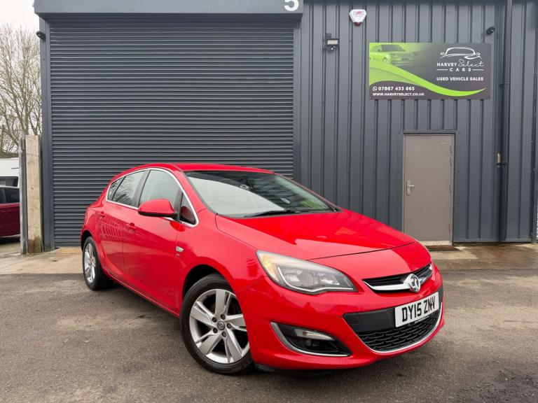 2015 Vauxhall Astra 2.0 Astra SRI CDTI S/S 5dr Hatchback Diesel Manual