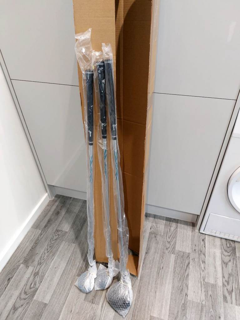 Brand new driver. 3 & 5 wood set RH ladies/juniors