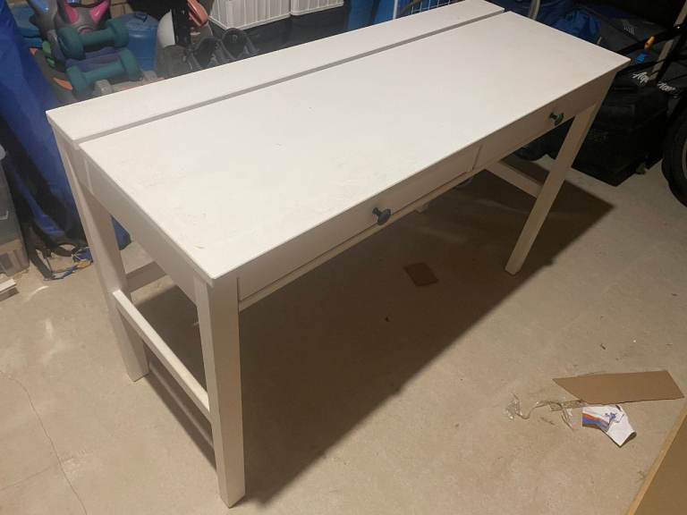 Desk for home working