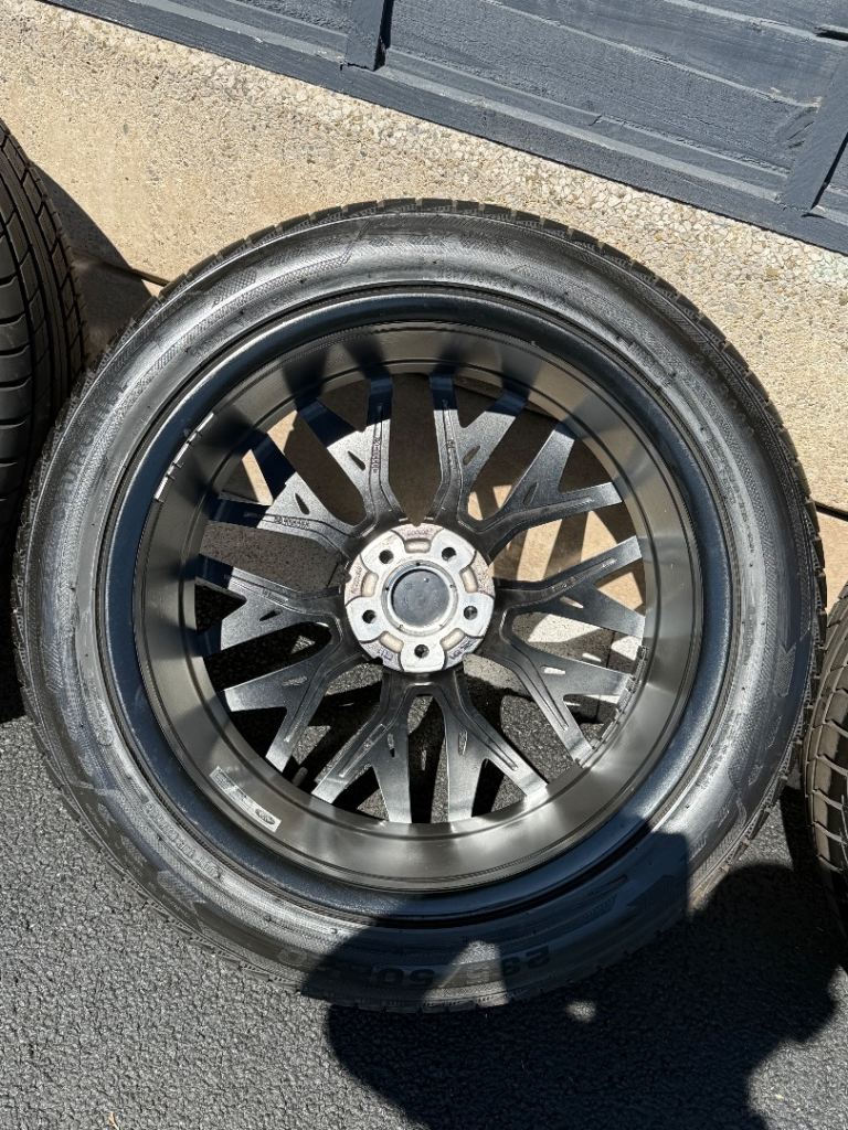 Genuine wolf race crc gtr alloys 20”