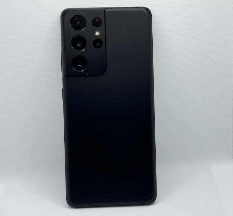 Samsung Galaxy S21 Ultra 5G Black – Good Condition