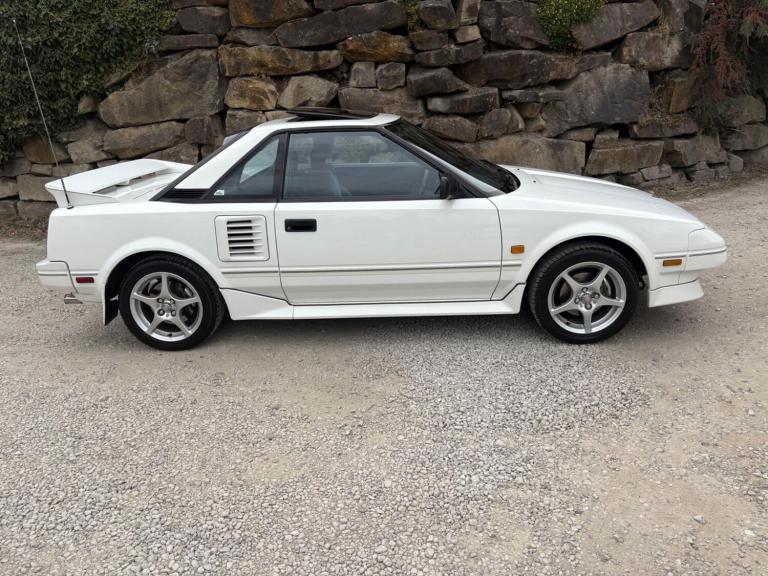  Toyota MR2 Petrol Manual