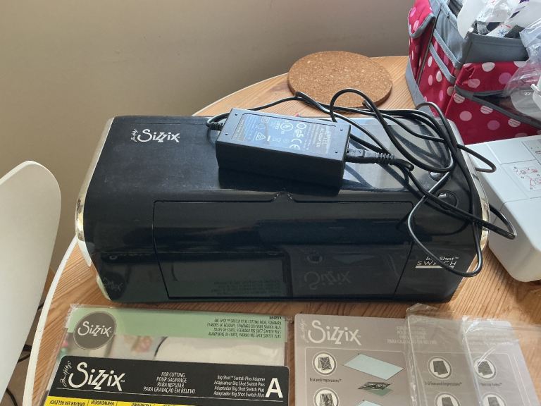 Sizzix switch plusDie Cutting Machine with plates plus accessories and other crafty items 