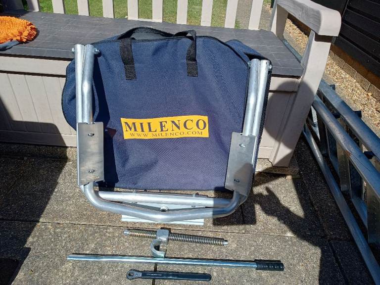 Milenco Aluminium Leveller Caravan Motorhome Wheel Level Lifter £35. Collection Only.