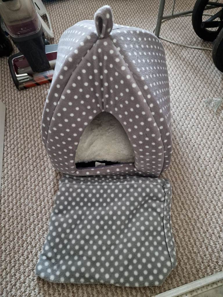 Cat bed+blanket
