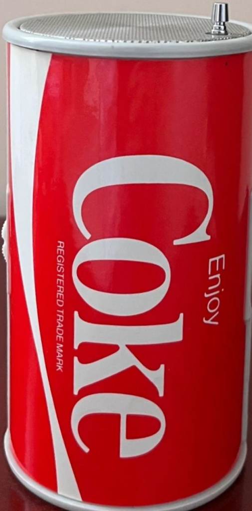 Coca cola can radio 