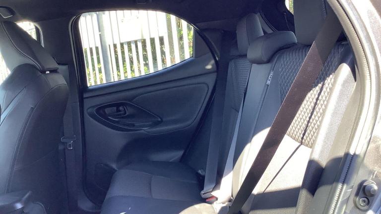 2021 Toyota Yaris 1.5 Hybrid Dynamic 5dr CVT HATCHBACK PETROL/ELECTRIC Automatic