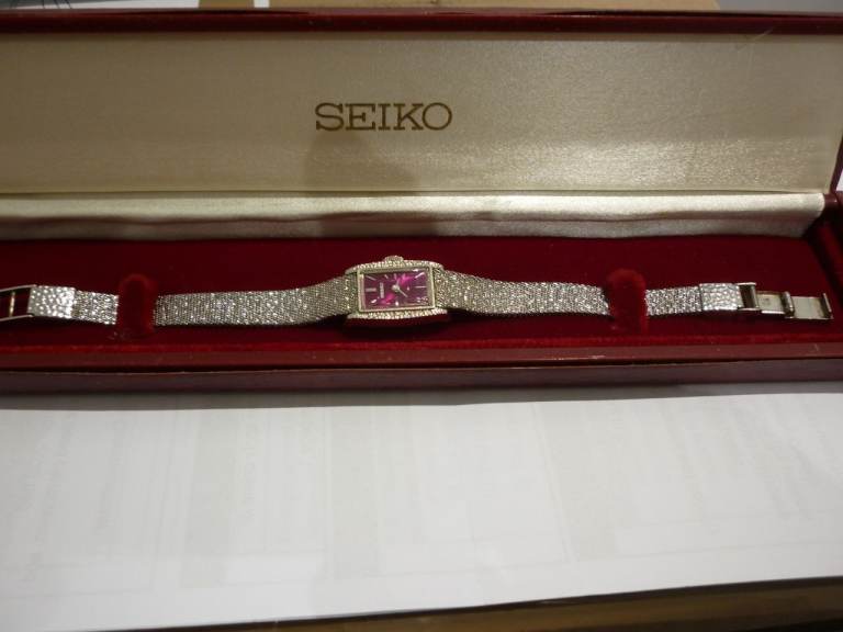 SEIKO ladies watch
