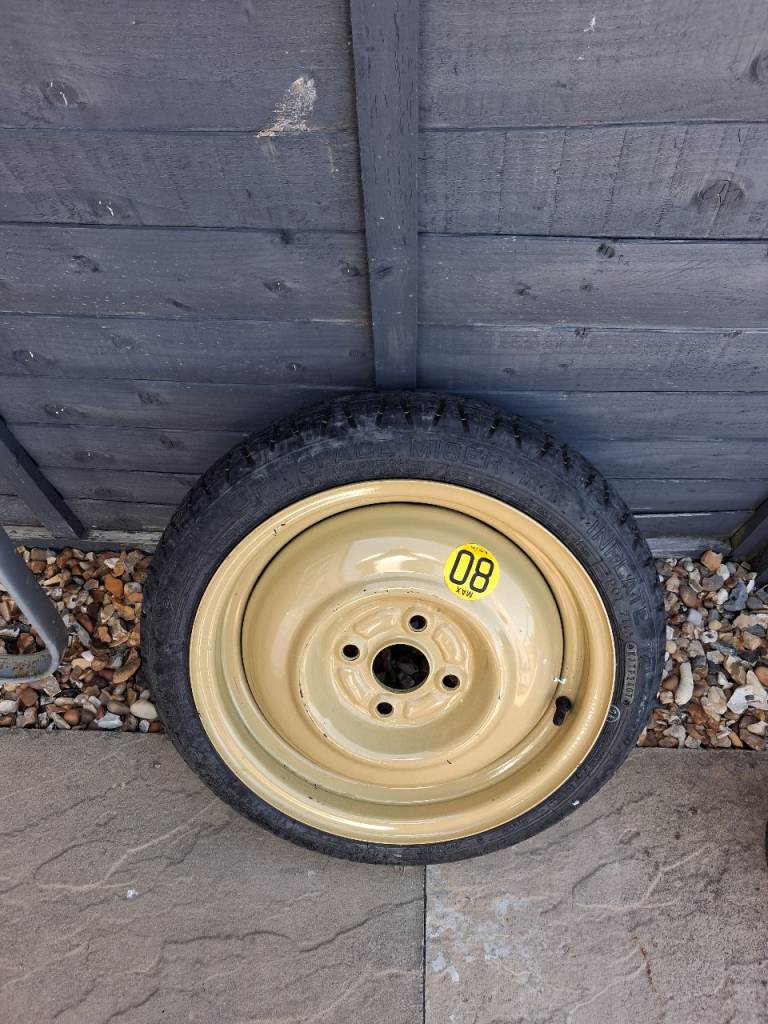 Emergency spare wheel