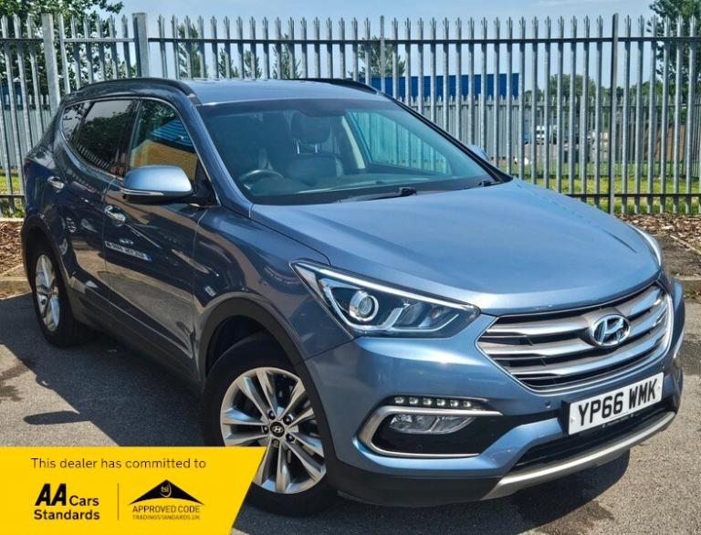 Hyundai Santa Fe 2.2 CRDi Blue Drive Premium SUV 5dr Diesel Auto 4WD Euro 6 (s/s