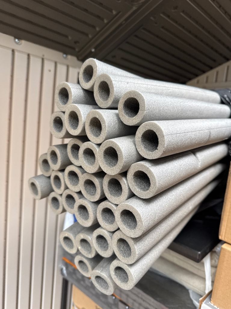 Pipe insulation 