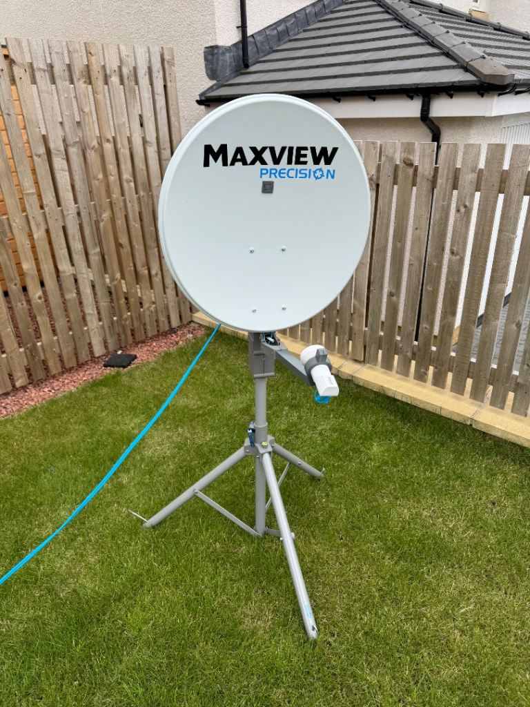 Maxview Precision portable satellite dish