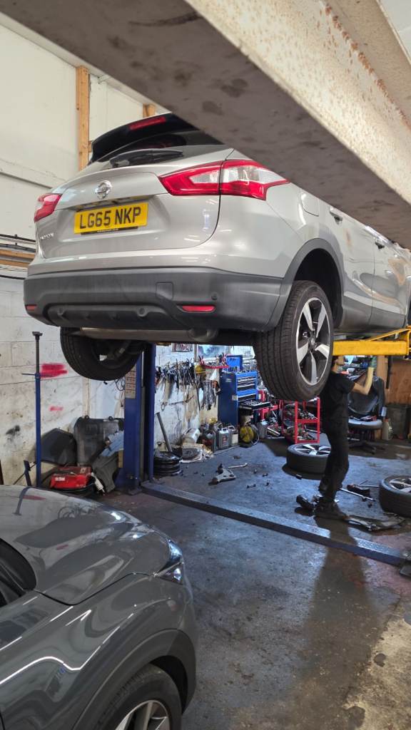Mot tester need Sundays 