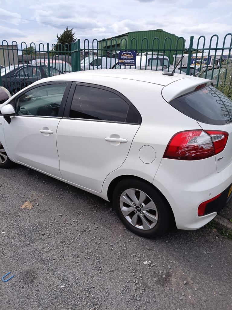 Kia, RIO, Hatchback, 2015, Manual, 1248 (cc), 5 doors