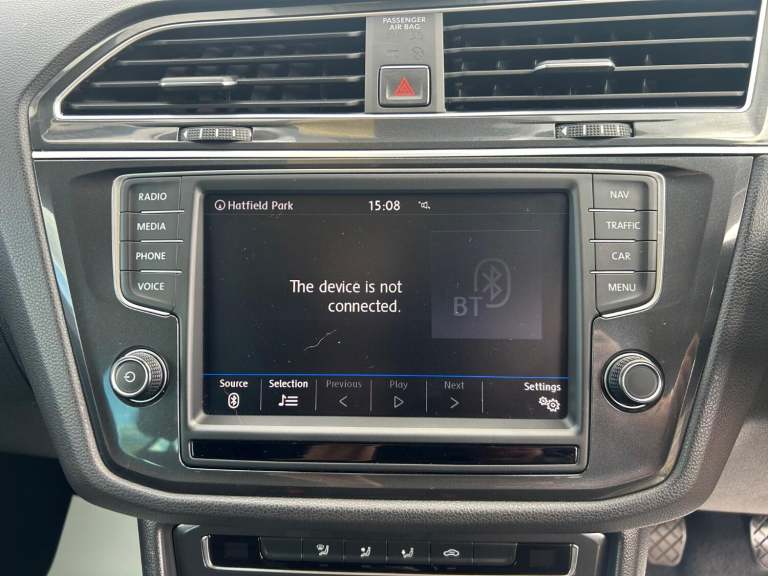 VOLKSWAGEN TIGUAN 2.0 TDI BlueMotion Tech SE Navigation 2016