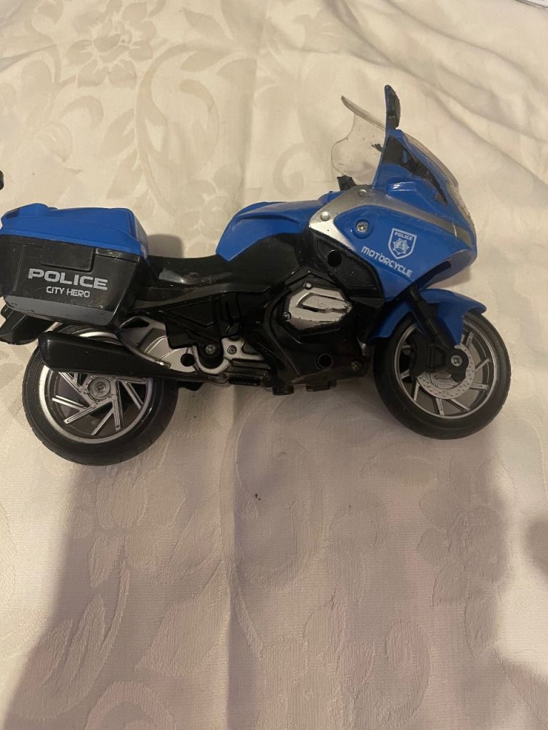 Toy motorcycle Police City Hero