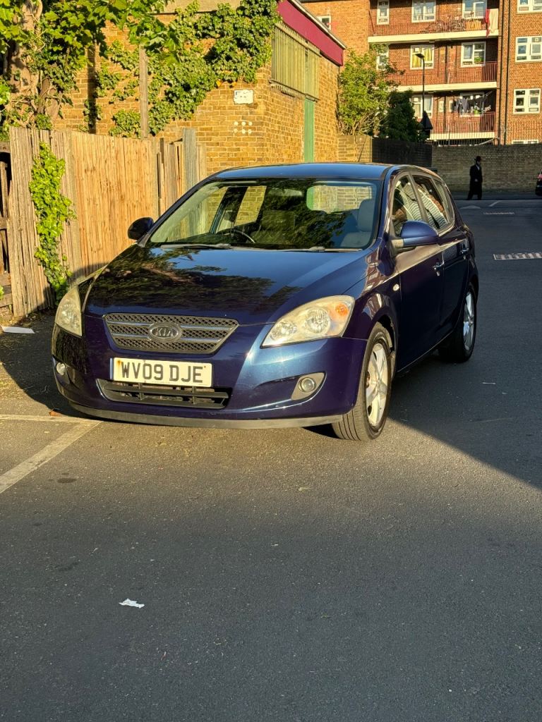 Kia, CEED, Hatchback, 2009, Manual, 1591 (cc), 5 doors