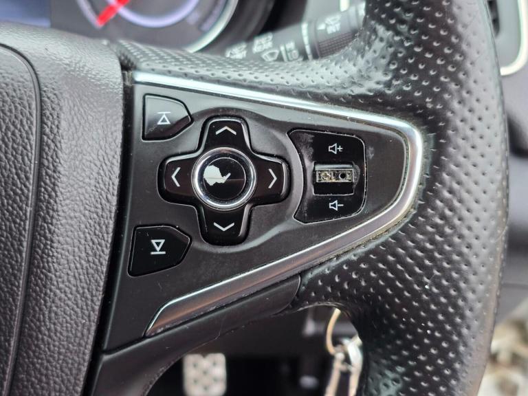 2015 Vauxhall Insignia 2.0 CDTi Limited Edition Hatchback 5dr Diesel Manual Euro 5 (130 ps) Hatch...