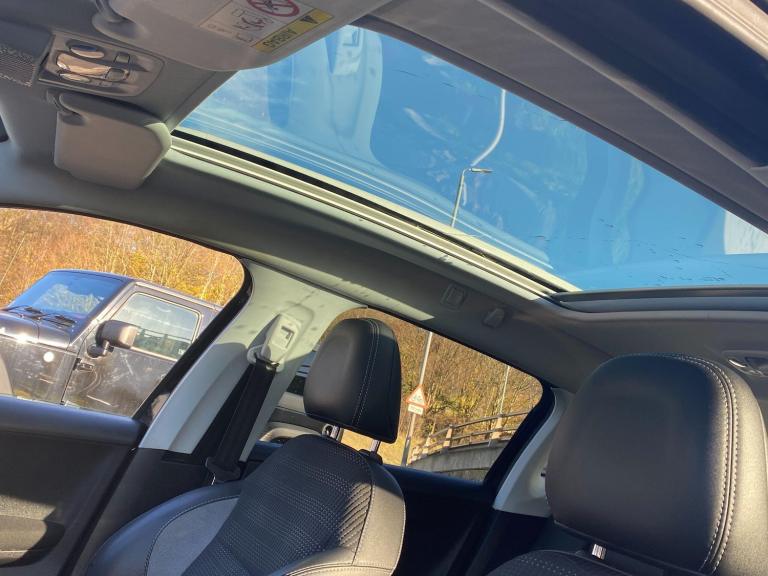 2018 Peugeot 2008 1.2 PureTech Allure Premium 5dr [Start Stop] HATCHBACK PETROL Manual