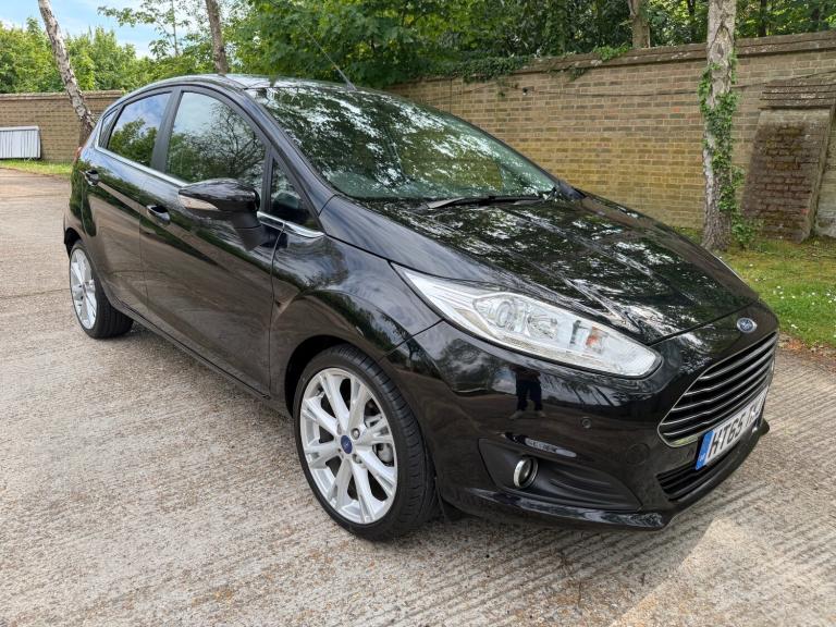 2016 Ford Fiesta 1.0 EcoBoost 125 Titanium 5dr HATCHBACK Petrol Manual