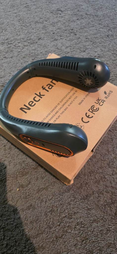 Neck Fan – Black, As Good As New