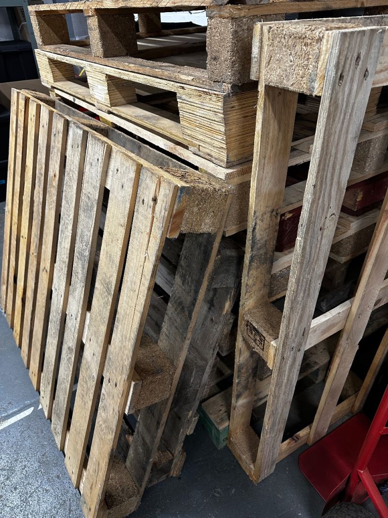 Free Used Wooden Pallets - Fair Condition, Ready for Reuse