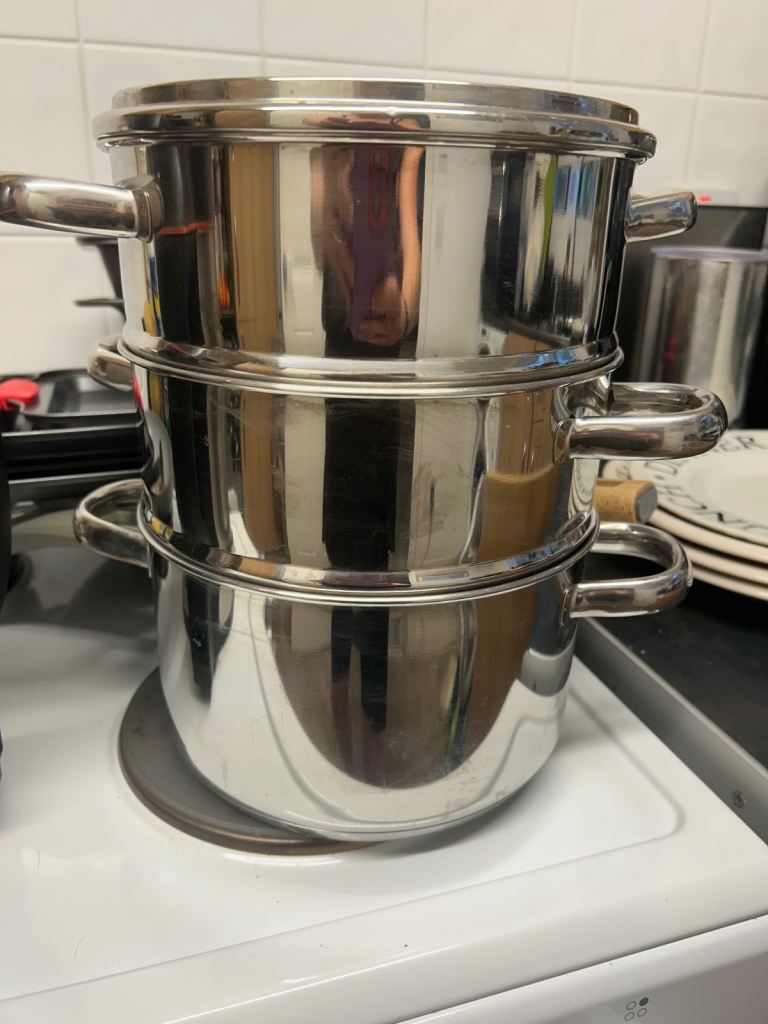 Stainless Steel Steamer Pot Set – Good Condition