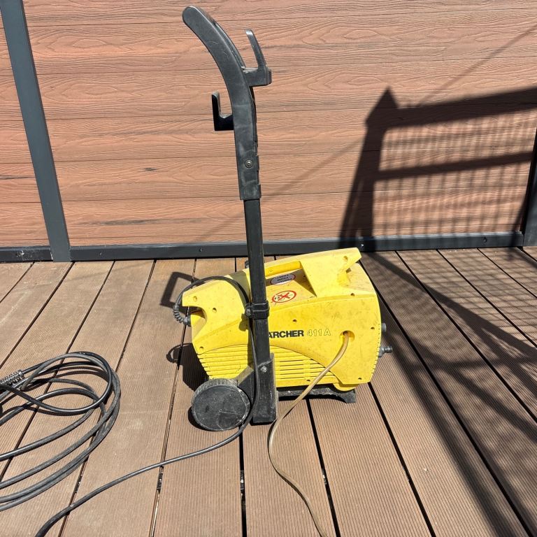 Karcher Pressure Washer 411A