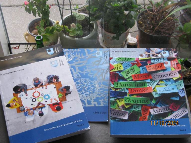 The Open University L161 Exploring languages and culture. Module Books