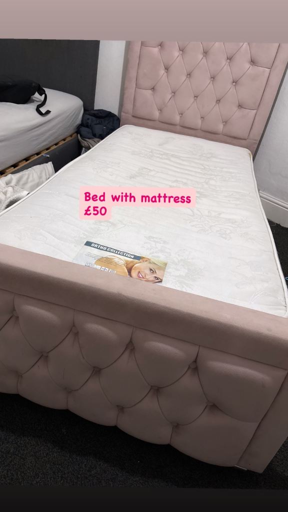 image for Single bed pink 
