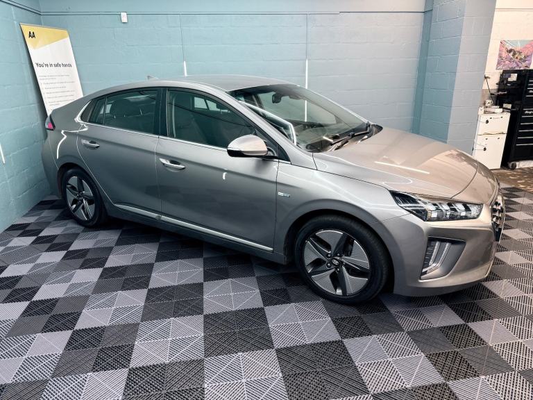 2019 Hyundai IONIQ 1.6 h-GDi 1st Edition DCT Euro 6 (s/s) 5dr HATCHBACK Petrol/Electric Hybrid Au...