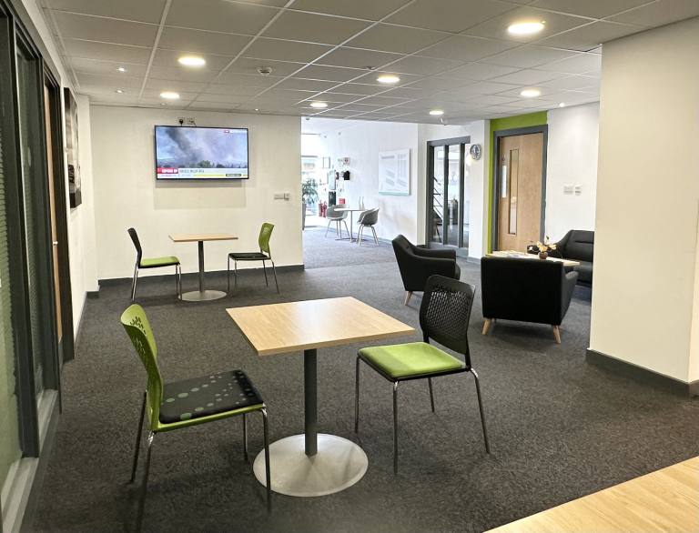 Exeter - EX2 8LB \ Workspace for Teams of 3