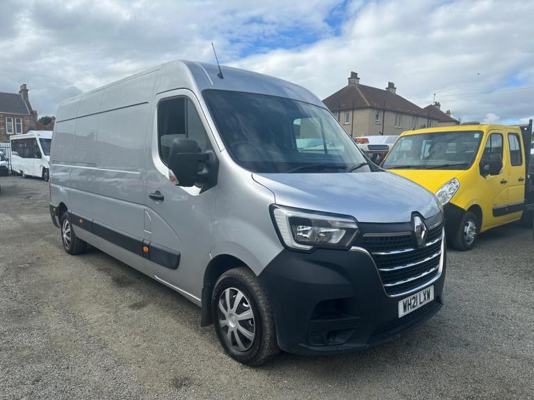 2021 Renault Master LM35 ENERGY dCi 150 Business+ Medium Roof Van 2.3DCi 145 L3H2 LWB EURO 6 PANE...