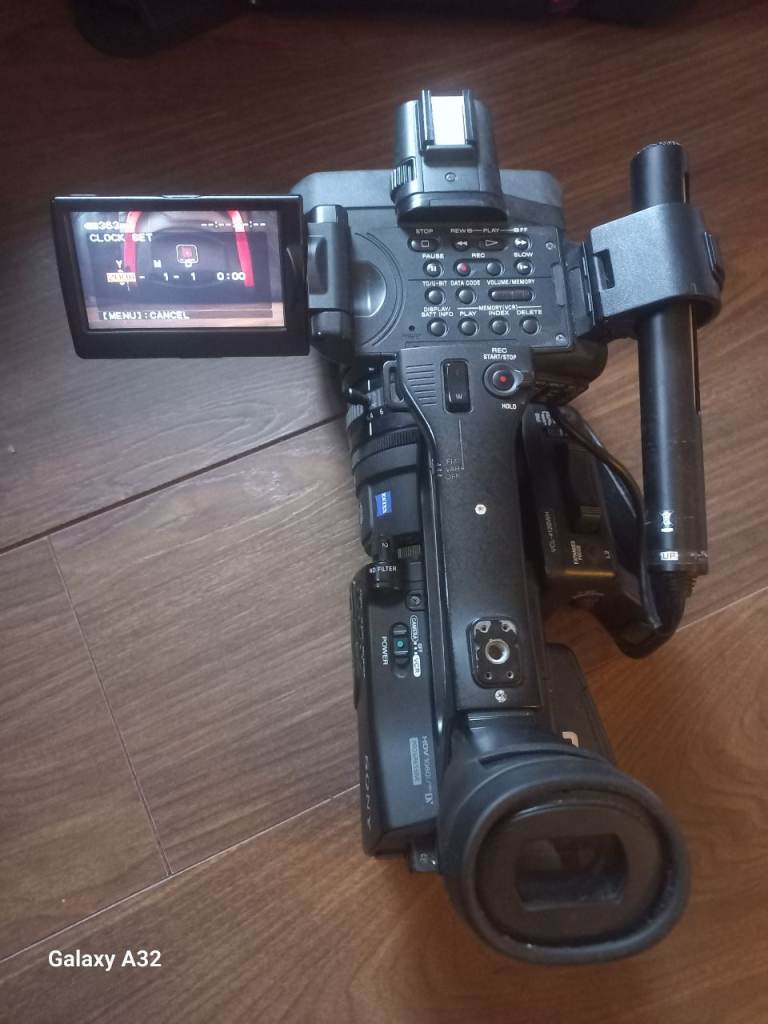 Sony HVR-Z7E HDV Camcorder