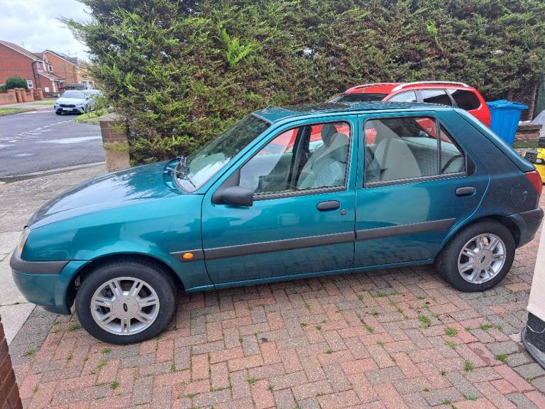 Ford, FIESTA, Hatchback, 2001, Manual, 1299 (cc), 5 doors