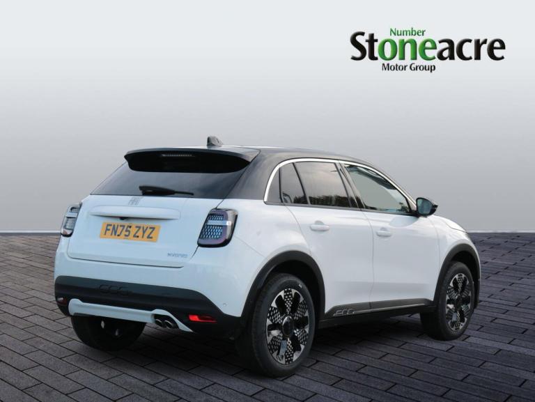 2025 Fiat 600 1.2 Hybrid 48V 136 La Prima 5dr eDCT-6 HATCHBACK PETROL Automatic