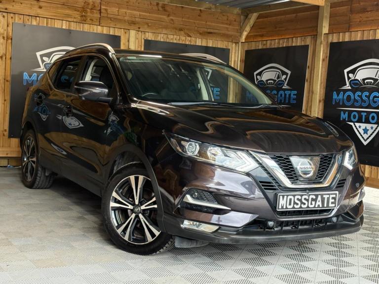 2017 Nissan Qashqai 1.6 dCi N-Connecta Euro 6 (s/s) 5dr HATCHBACK Diesel Manual