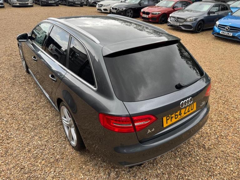 AUDI A4 AVANT 2.0 TDI S line quattro Euro 5 (s/s) 5dr 2015